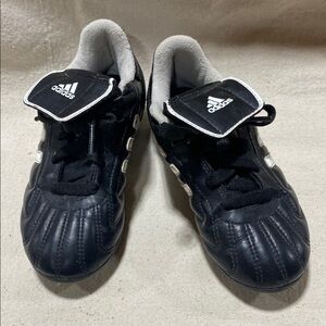 Kid’s Adidas Black Soccer Cleats Lace Up
